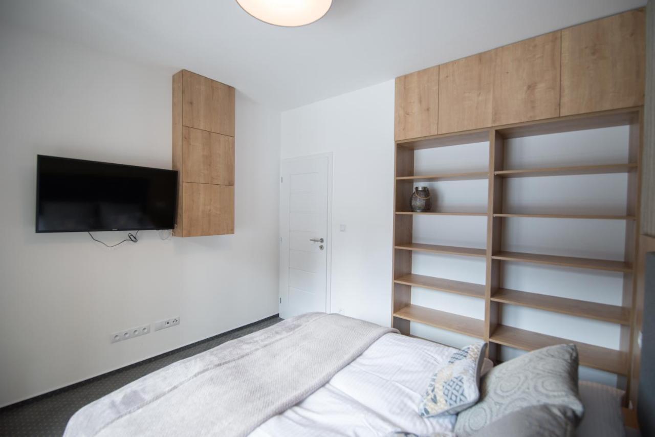 Ff Apartments Jasna Lucky เดมานอฟสกา โดลินา ภายนอก รูปภาพ