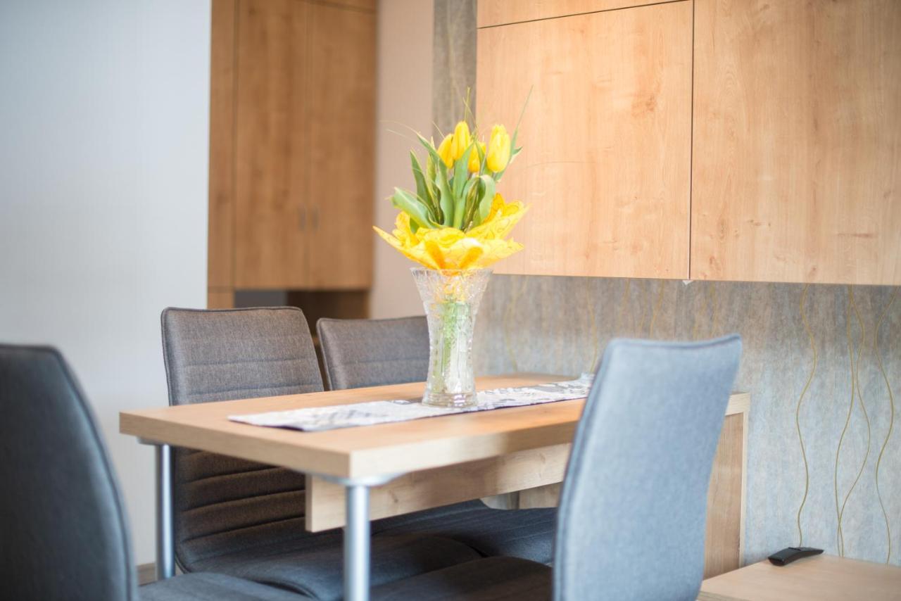 Ff Apartments Jasna Lucky เดมานอฟสกา โดลินา ภายนอก รูปภาพ