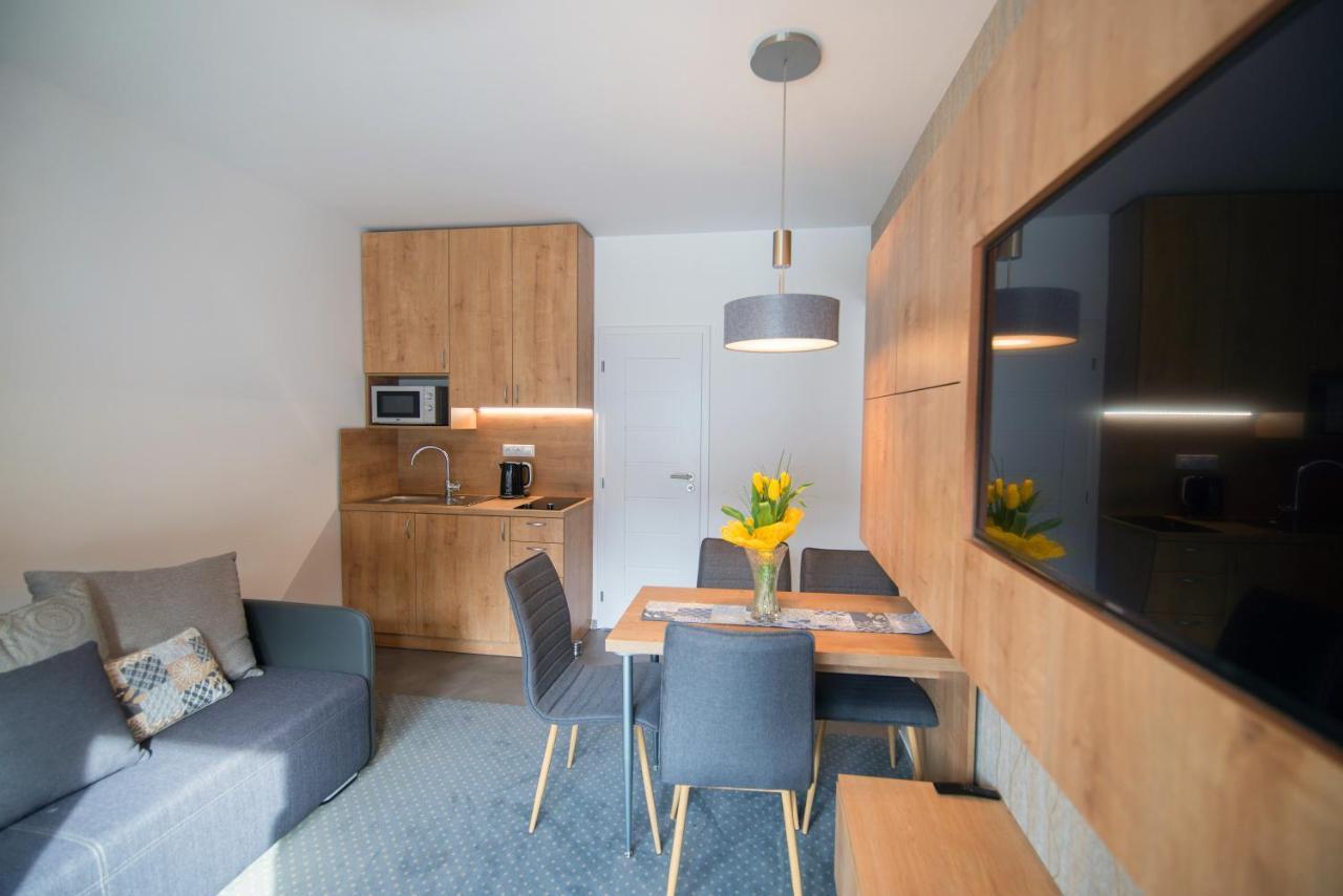 Ff Apartments Jasna Lucky เดมานอฟสกา โดลินา ภายนอก รูปภาพ