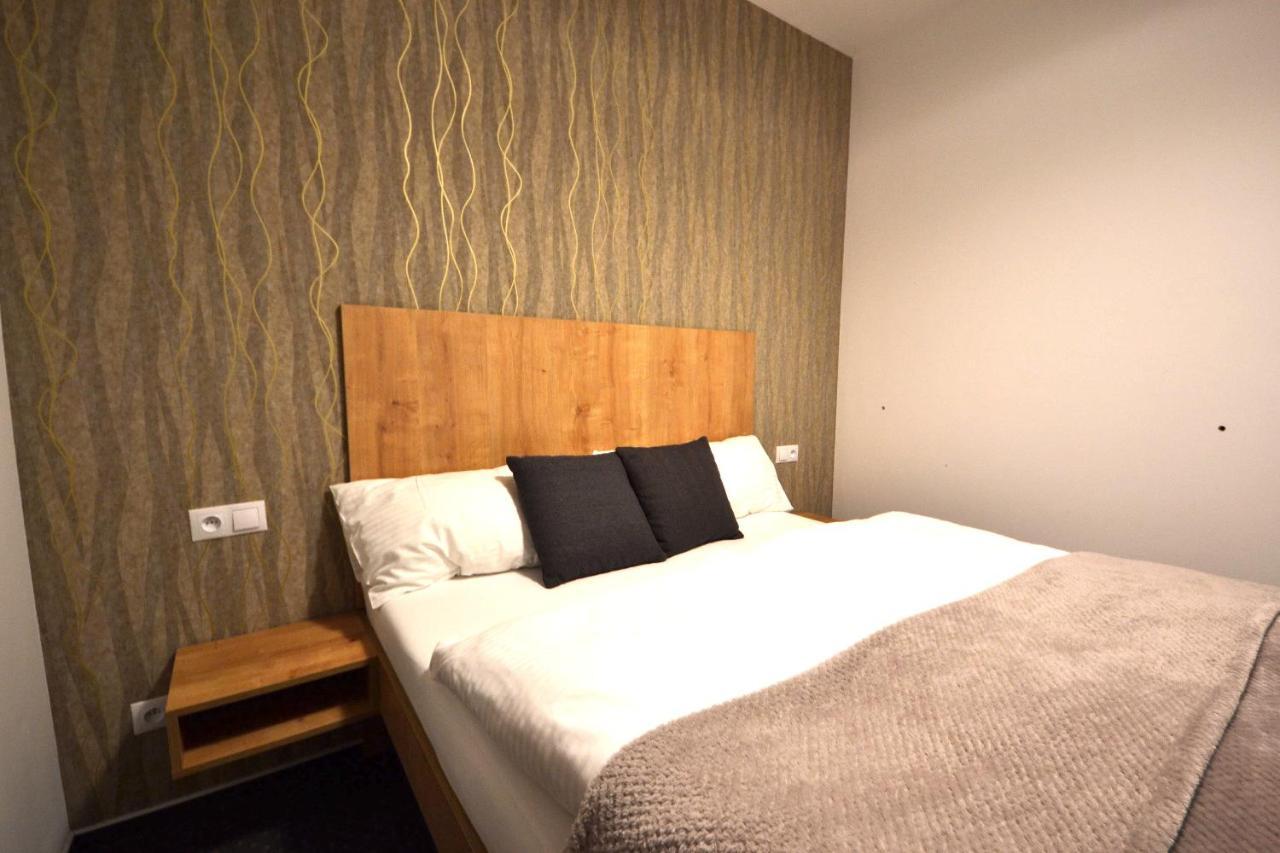 Ff Apartments Jasna Lucky เดมานอฟสกา โดลินา ภายนอก รูปภาพ