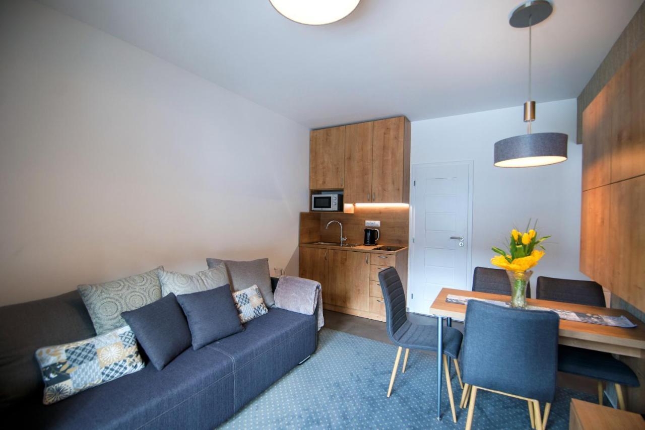 Ff Apartments Jasna Lucky เดมานอฟสกา โดลินา ภายนอก รูปภาพ